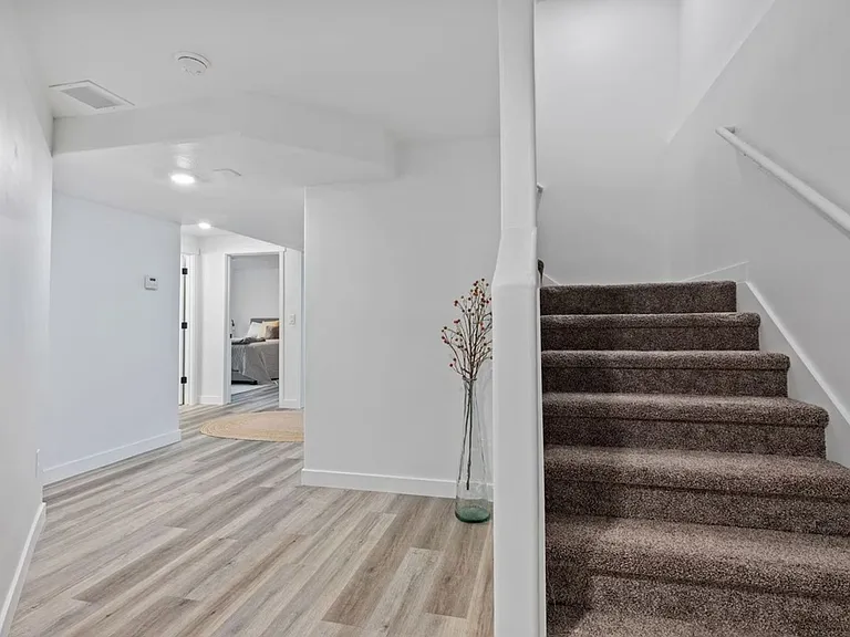 1323 S Raintree Ln — Photo 20