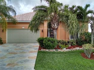 2149 Oxford Ridge Cir, Lehigh Acres, FL 33973