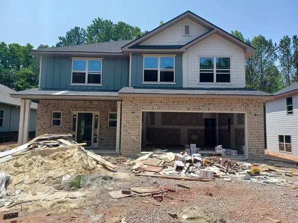 243 Magnolia Villas Dr, Cornelia, GA 30531