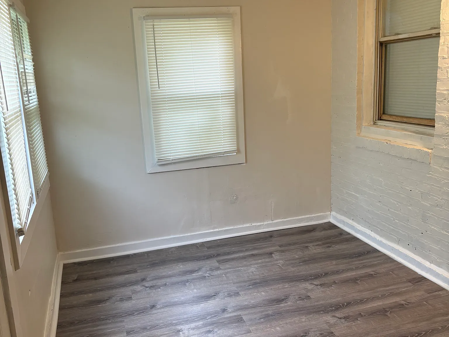 4 bed, 1120 sqft, $1,800 — Photo 2