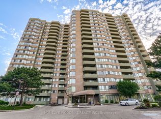 30 Thunder Grv #212, Toronto, ON M1V 4A3