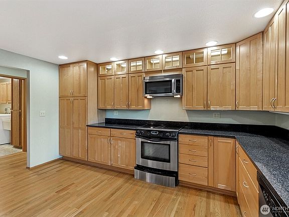 5th image of 5221 Boulevard Extension Road SE