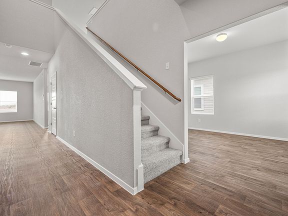 2nd image of 150 Keltic Dr
