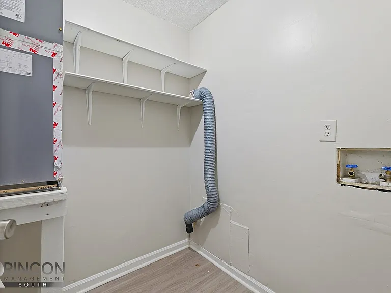 900 E Estates Blvd #930B — Photo 20