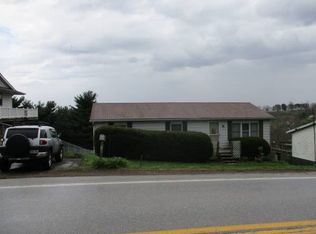 7350 Waynesburg Pike Rd, Moundsville, WV 26041