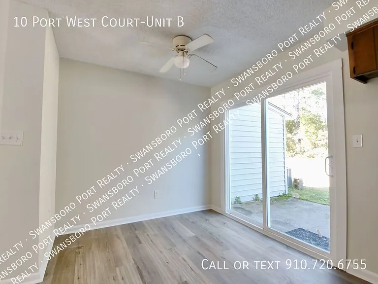 10 Port West Ct #B — Photo 7