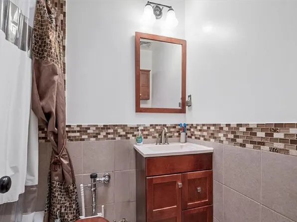 1650 East 55th Street image 20 of 25