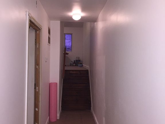 5th image of 358 Sand Ln