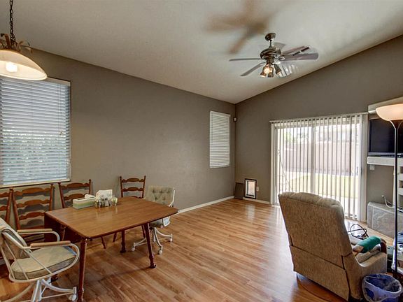3rd image of 4857 E Thunderbird Dr