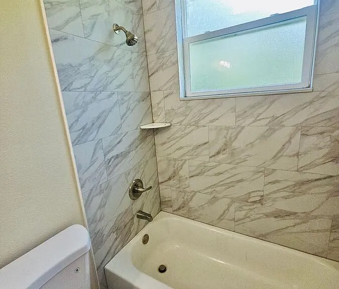 5815 Twisted Oaks Dr — Photo 32