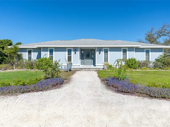 320 Anchor Row, Placida, FL 33946