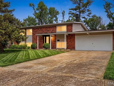 2165 E Humes Ln, Florissant, MO, 63033