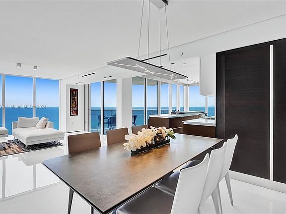 4th image of 18911 Collins Ave APT 2301