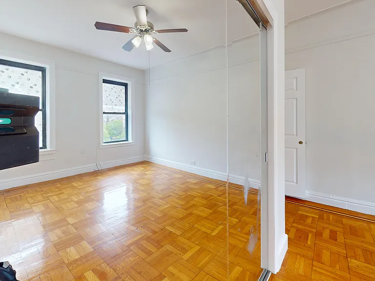 610 W 196th St #6A — Photo 10