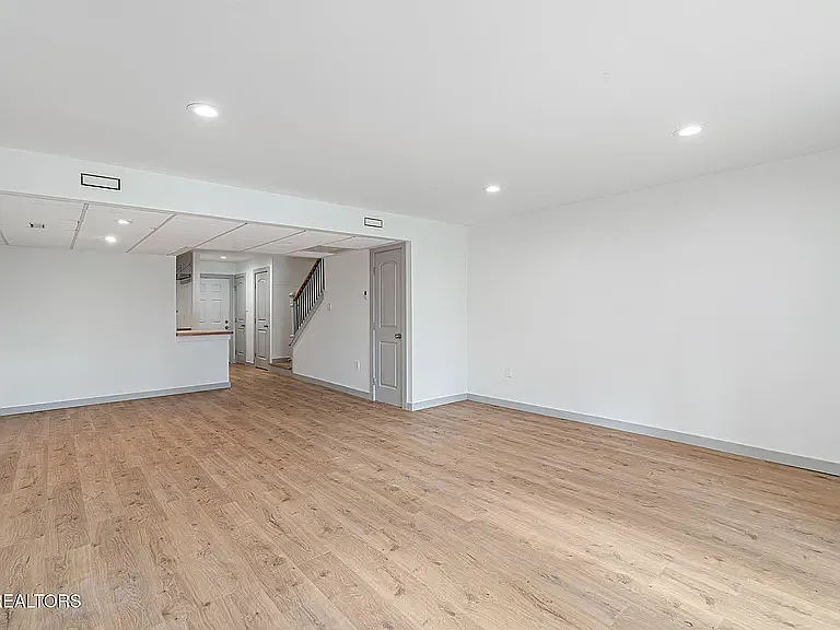 3636 Taliluna Ave #308 — Photo 4