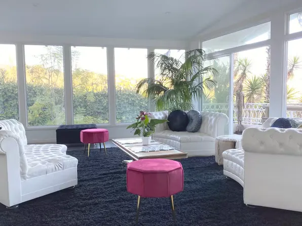 6763 Whitley Ter, Los Angeles, CA 90068