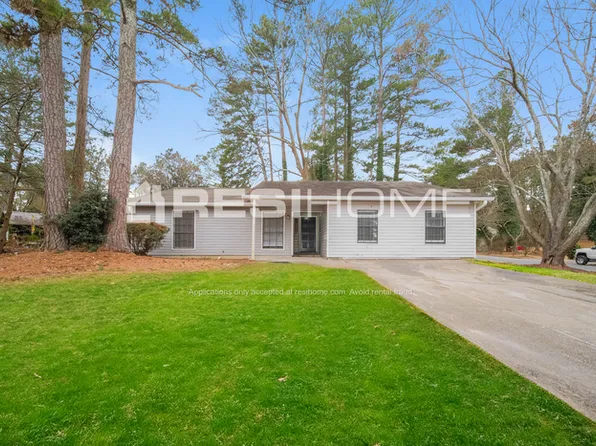 8837 Wesley Pl, Jonesboro, GA 30238