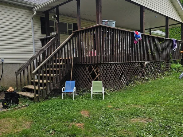 76 Angie Ln, Mills River, NC 28759