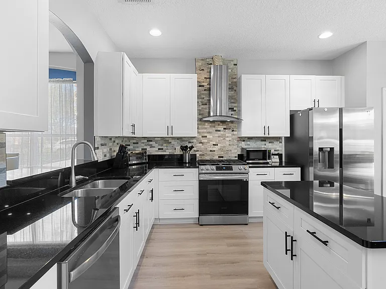 2646 Emerald Island Blvd — Photo 16