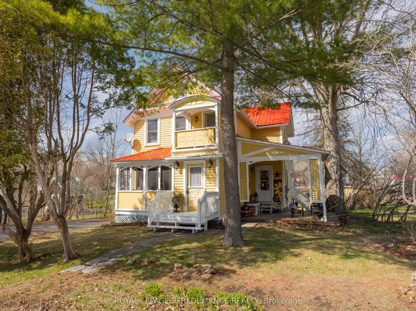 19683 William St, South Glengarry, ON K0C 2J0