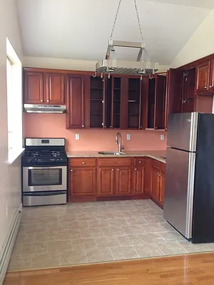 Rented by Land Line Realty Group LLC | media 12