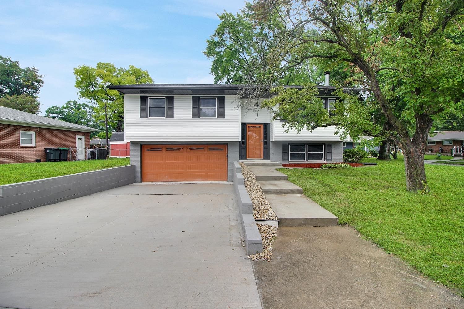 421 Softwood Dr, Hobart, IN 46342 MLS 533621 Zillow