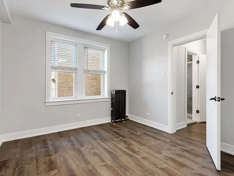 The 1521 Sherwin — Photo 38