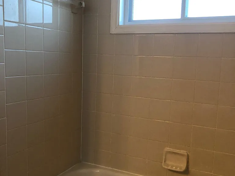 410 Summer Pl — Photo 25