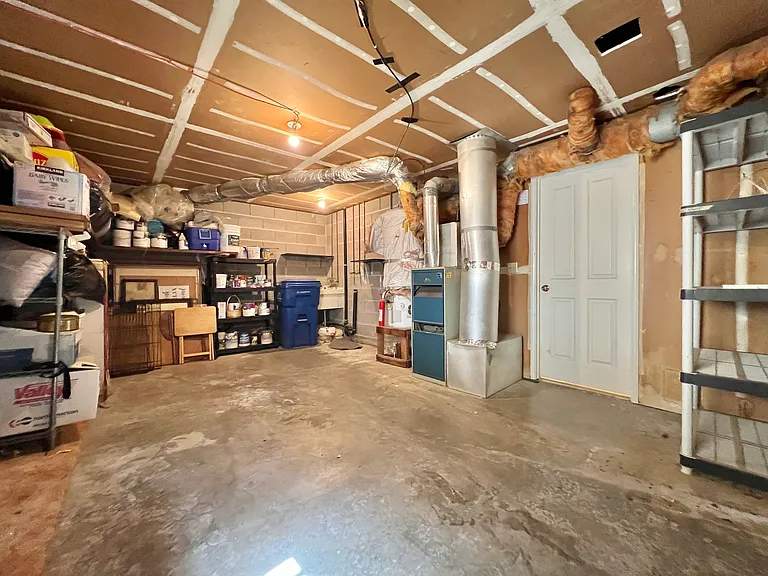 463 Sea Horse Dr — Photo 29