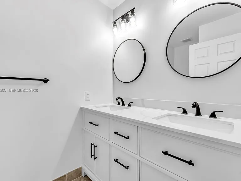 3926 Adra Ave #D-54 — Photo 13