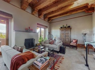 4 Cielo Rosado, Santa Fe, NM 87507