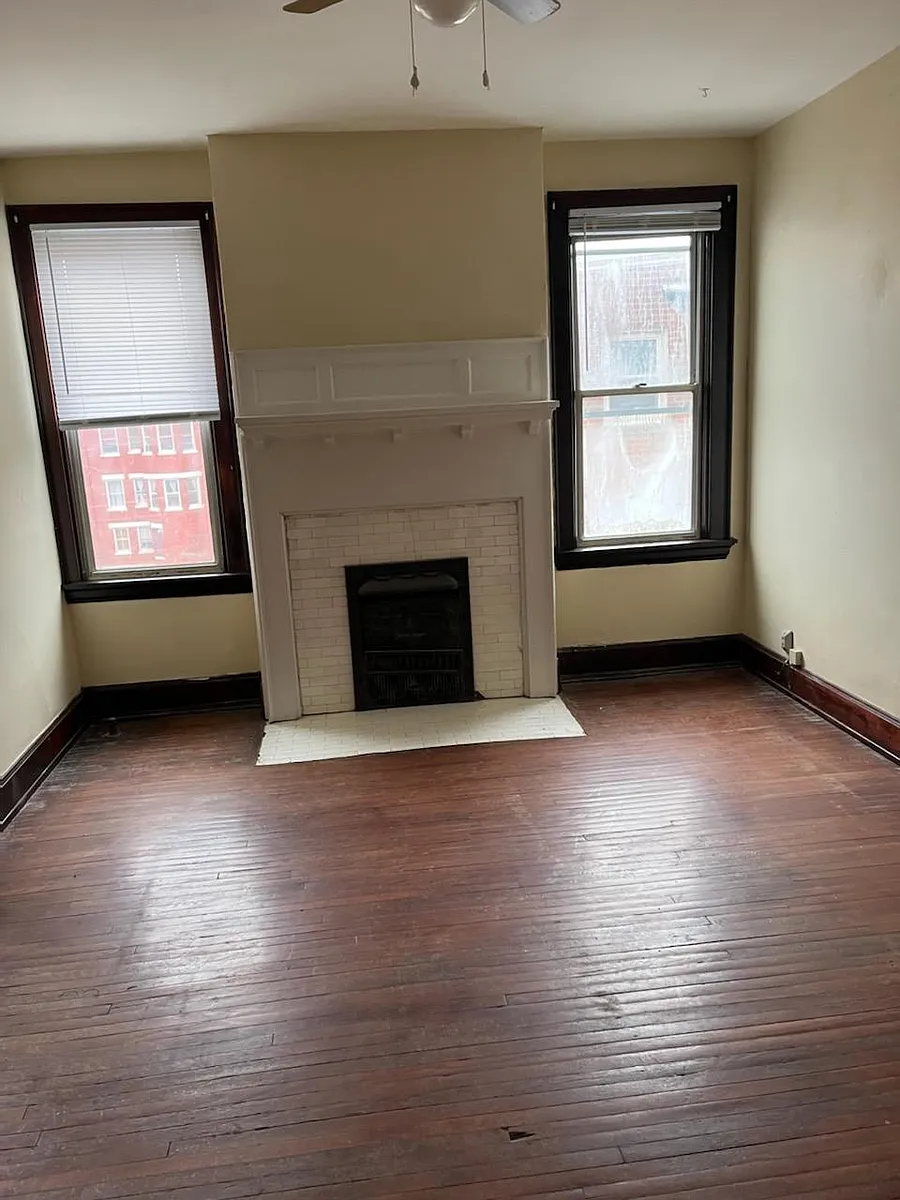 Building Photo - 339 Ludlow Ave #10
