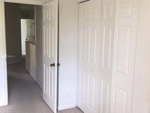 3rd image of 3905 Vista Grove Ln #3905
