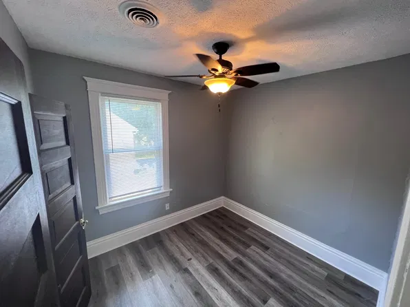 457 W Lawrence Ave #2, Springfield, IL 62704