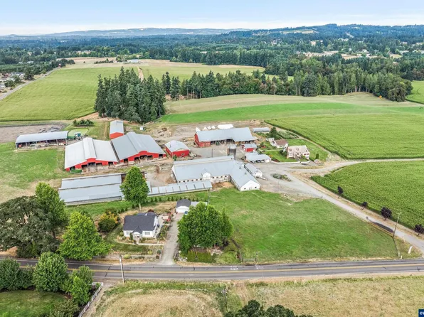 21303 S Central Point Rd, Oregon City, OR 97045