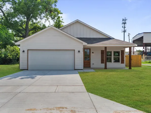 609 Colorado St, Cleburne, TX 76031