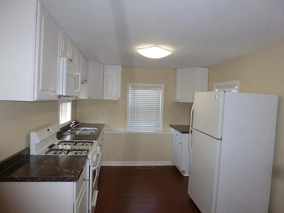 5545 Winder Hwy #2