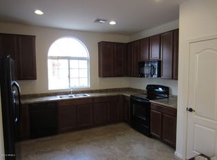 888 S Wallrade Ln, Gilbert, AZ 85296