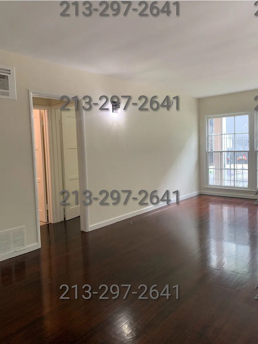Building Photo - 680 S Catalina St #2