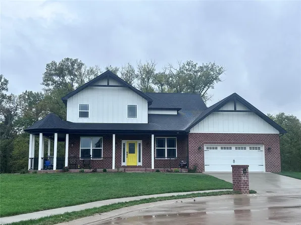205 Hod Ct, Mascoutah, IL 62258
