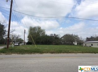 0 Hackberry St, Shiner, TX 77984