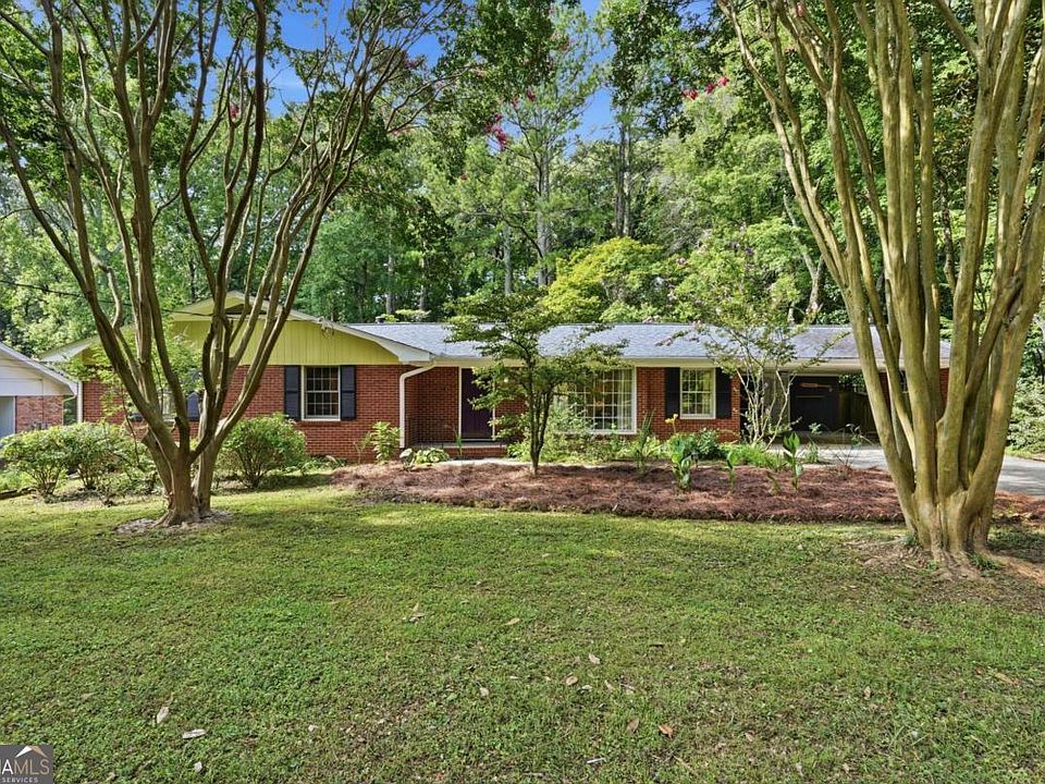 1st image of 2713 Riderwood Dr