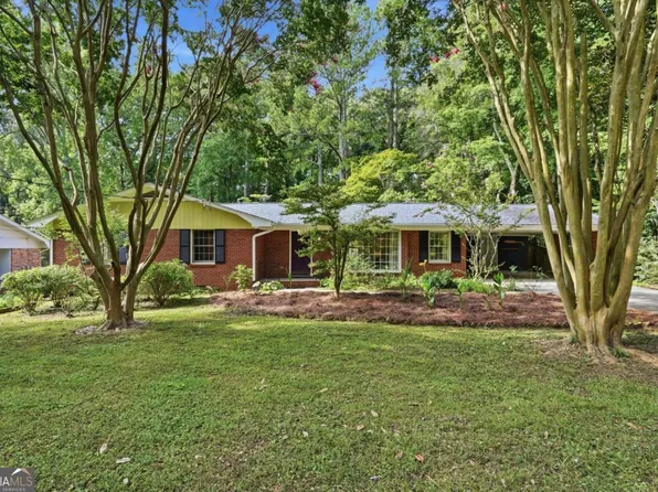 2713 Riderwood Dr, Decatur, GA 30033