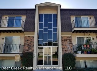 2019 Benson Gardens Blvd APT 5, Omaha, NE 68134
