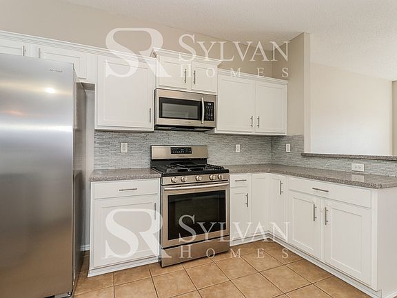 5th image of 6755 Thaddeus Dr