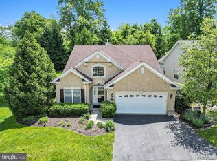 33 Brentwood Rd, Upper Chichester, PA 19061