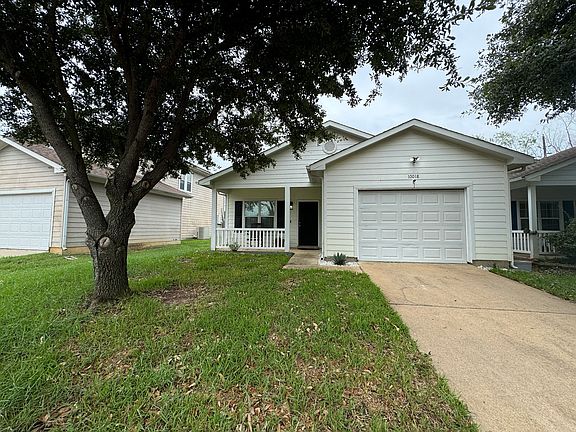 3rd image of 10018 Sweet Olive Way