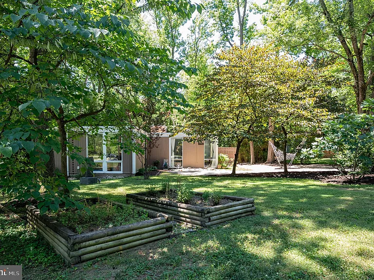 7710 Elba Rd — Photo 40