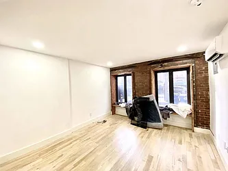 Rented by Bruma Realty LLC