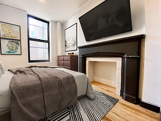 Rented by Voro NYC | media 16